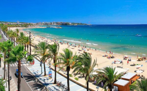 3br-sleeps6-balcony-a c-5min to beach